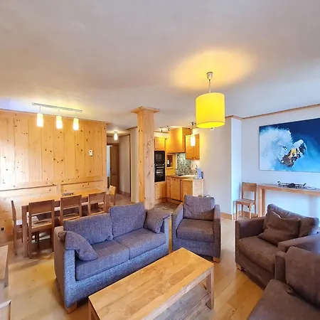 דירה Apt In With Terrace